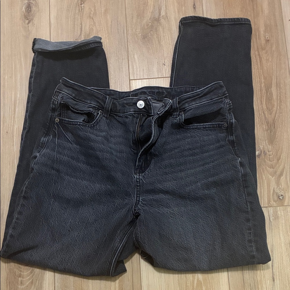 American Eagle Black Mom Jeans size 10